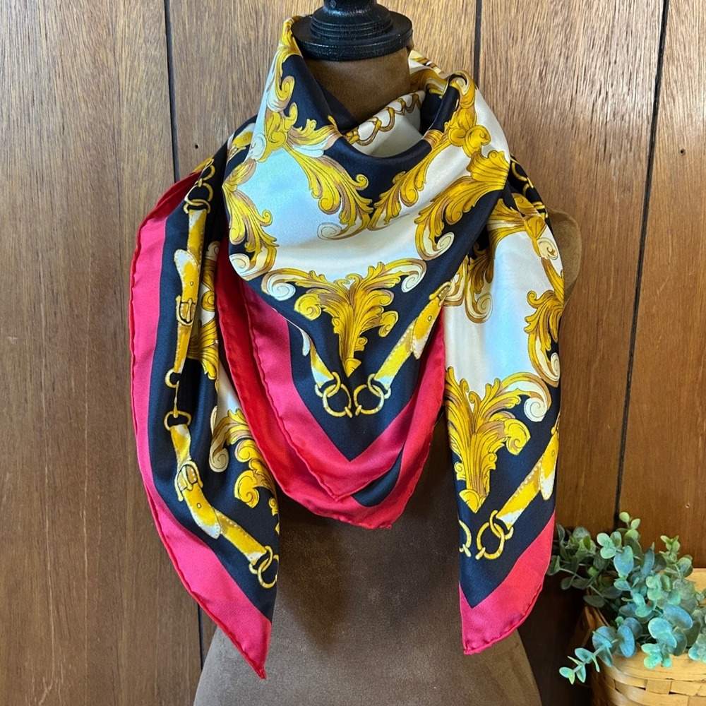 Chicos 100% Silk Scarf Square Baroque Chain Print Equestrian Old Money Heritage